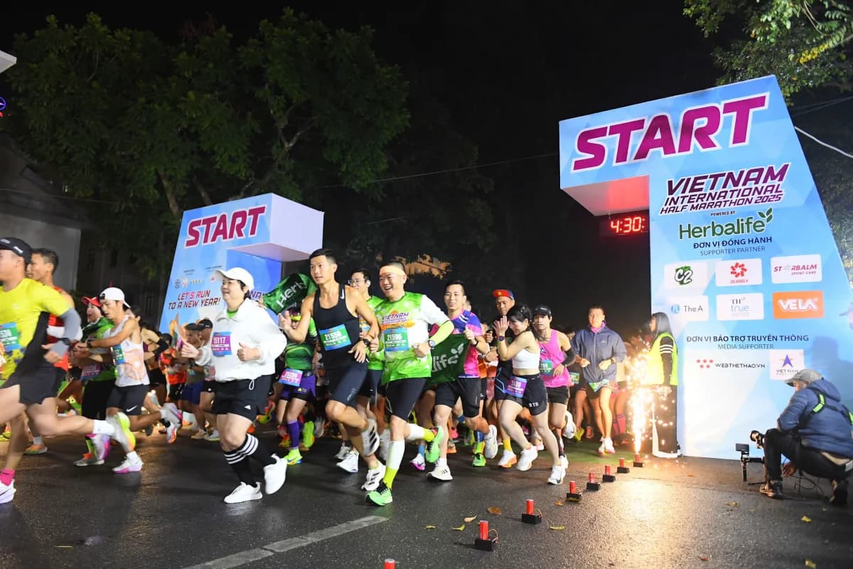 VIETNAM INTERNATIONAL HALF MARATHON 2023-2026 gallery image 2
